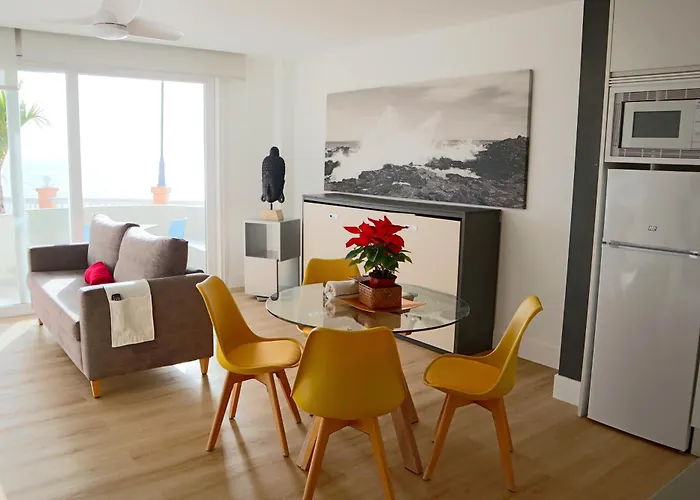 Durmiendo Sobre El Mar, Vivienda La Baja Grande